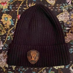Copy- Louis Vuitton beanie